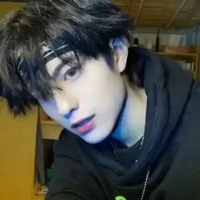 申梓珊